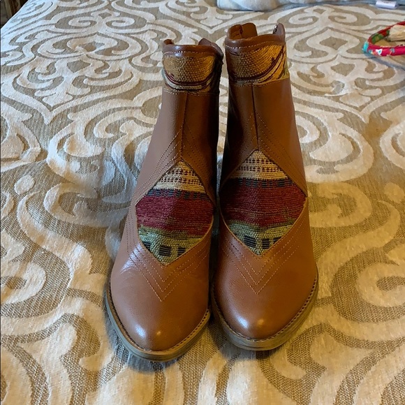 Never worn booties! - Picture 2 of 4